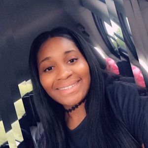 Meet your Posher, Lanise